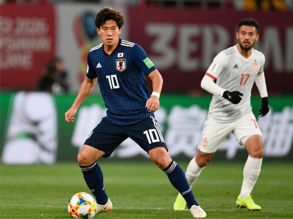 日本击败巴林即可锁定2026世界杯席位,有望刷新最快晋级纪录! 近年来,日本足球在国际舞台上的表现有目共